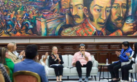 Presidente Maduro : «Hay quienes buscan destruir el concepto de familia»