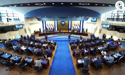 Asamblea de El Salvador aprobó adhesión a Banco Asiático