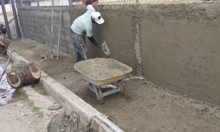 Avanza construcción de parque biosaludable en Villa de Cura