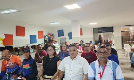 Comunicadores populares aragüeños debatieron propuestas innovadoras