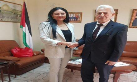 Embajadora de Venezuela se reúne con su homólogo de Palestina en Senegal