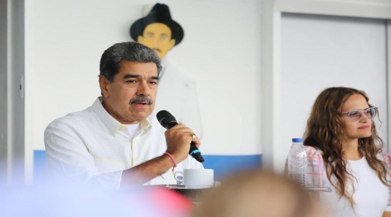 Presidente Maduro alertó sobre ataques fascistas a centros de salud