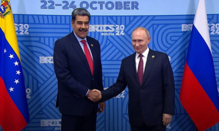 Putin se reunió con Maduro en Kazán