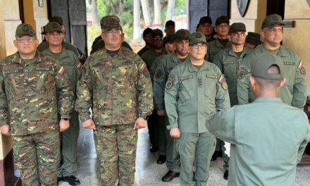 FANB Aragua visitó Escuela de Formación de Tropas Profesionales del Ejército