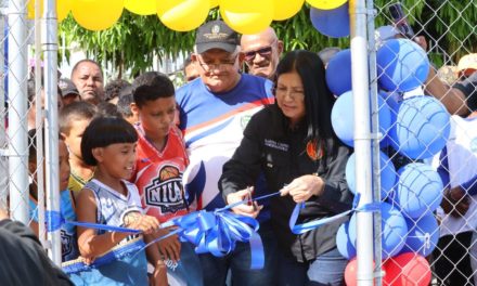 Gobierno regional rehabilitó cancha deportiva Nicolás Campos en Barbacoas