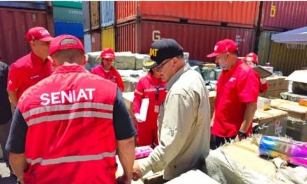 Seniat instala equipo para revisión de cargas en aduana de Puerto Cabello