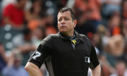 El venezolano Carlos Torres será el chief umpire en el 1° de la Serie Mundial