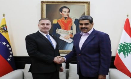 Presidente Maduro recibe en Miraflores a embajador del Líbano