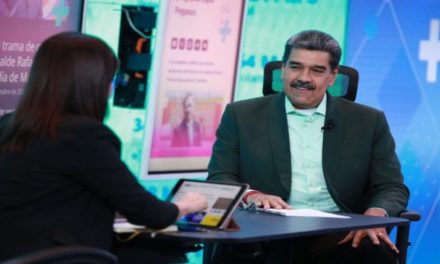 Presidente Maduro destaca trabajo informativo de canal Telegram de VTV