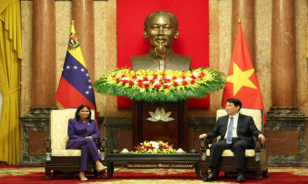 Vicepresidenta Delcy Rodríguez se reunió con presidente de Vietman Luong Cuong