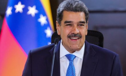 Presidente venezolano celebra su cumpleaños número 62