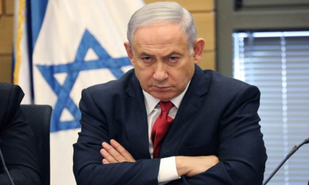 Tribunal israelí rechazó solicitud de Netanyahu de postergar juicio por corrupción