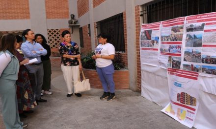 Mujeres de Vietnam conocen los logros de las féminas venezolanas