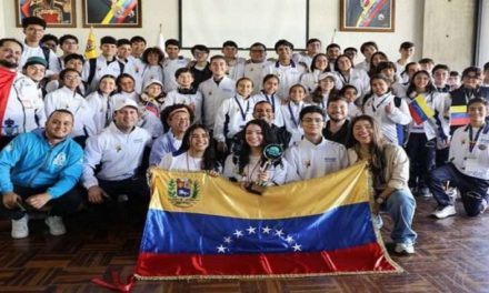 Llegan al país Semilleros Científicos campeones de Olimpiada Mundial de Robótica