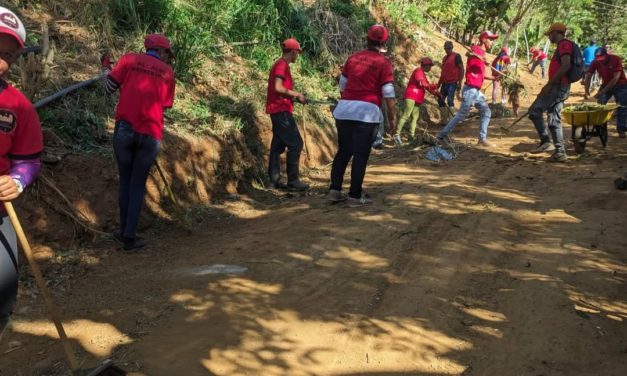 Jornada integral de limpieza benefició a comunidad Santa Bárbara