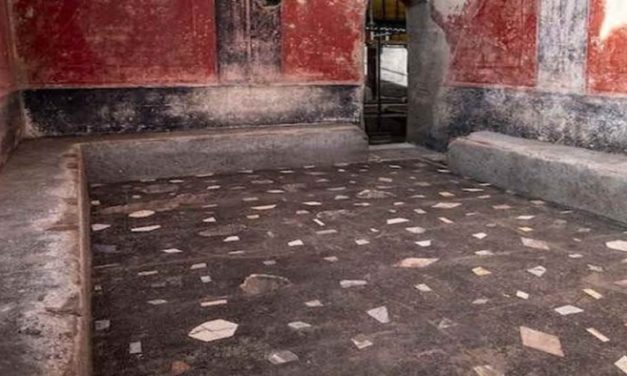 Arqueólogos hallan un colosal complejo termal en Pompeya de Italia