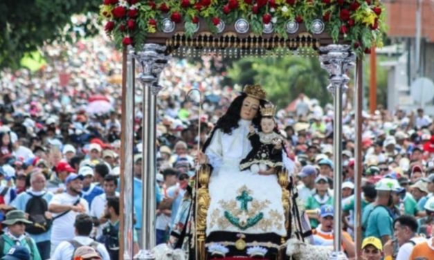 Rendirán tributo a la Divina Pastora y llegará a la Catedral de Buenos Aires