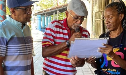 Revenga celebró el Día del Artista Nacional