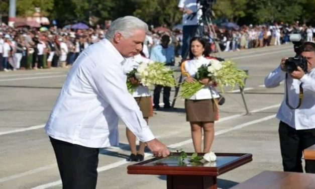 Cuba honra a combatientes caídos tras explosión en Holguín