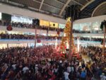 La luz de la Navidad se encendió en Las Américas