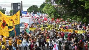 Marchas mundiales exigen justicia climática a gobiernos