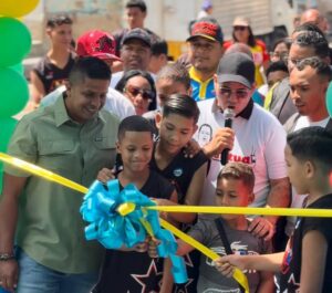 Reinaugurada cancha deportiva de la Comuna Miranda Bolívar Chávez