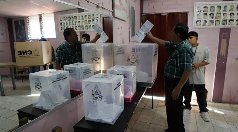 Honduras alista escrutinio especial que definiría al nuevo presidente
