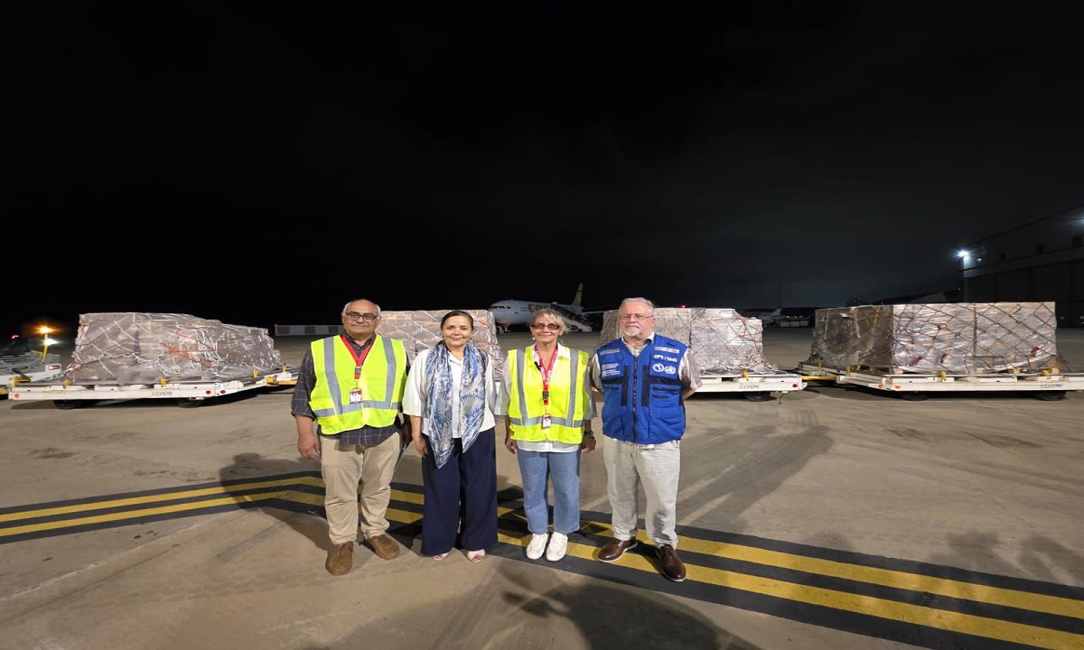 Arriba cuarto cargamento de insumos para pacientes renales desde Brasil