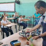 Semilleros Científicos de Aragua se sumergen en la IA y la Robótica Creativa