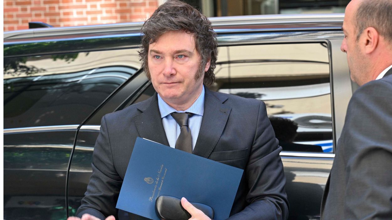 Juez declara inconstitucional un artículo de reforma laboral de Milei en Argentina