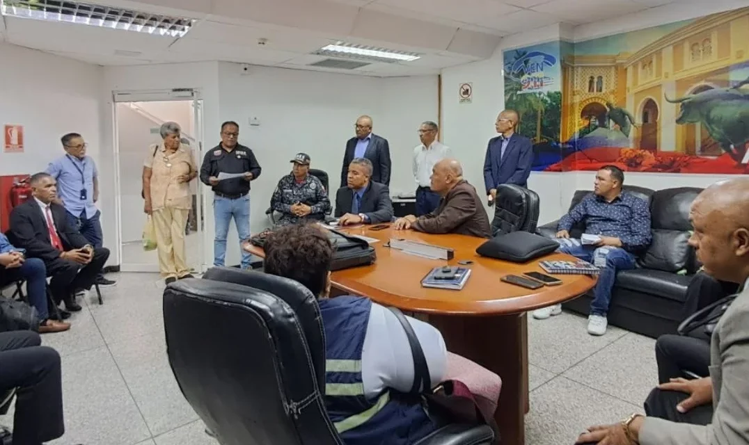 Culminan con éxito defensa de 29 trabajos de grado en materia de seguridad