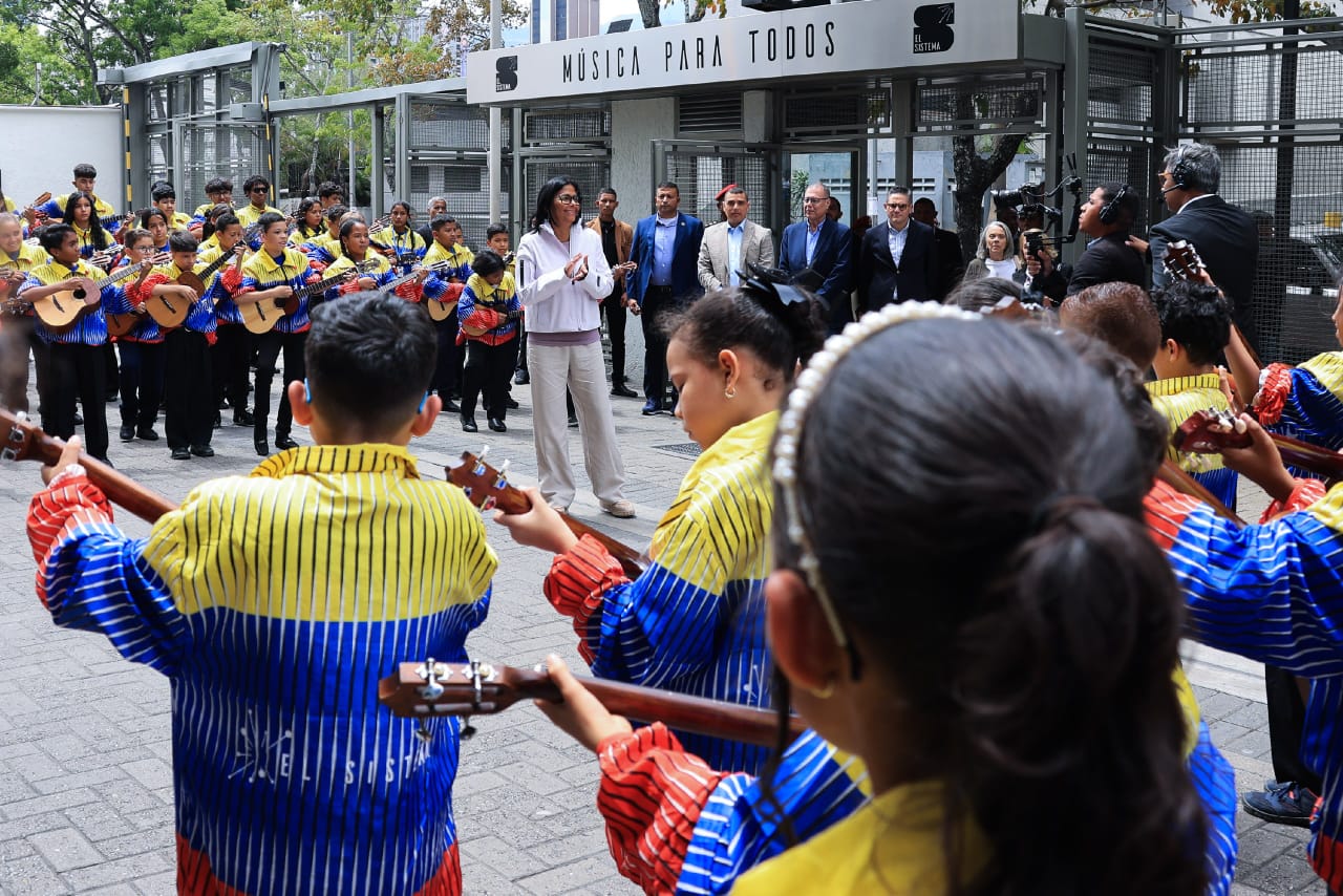 Venezuela recupera derechos y activos congelados en el FMI