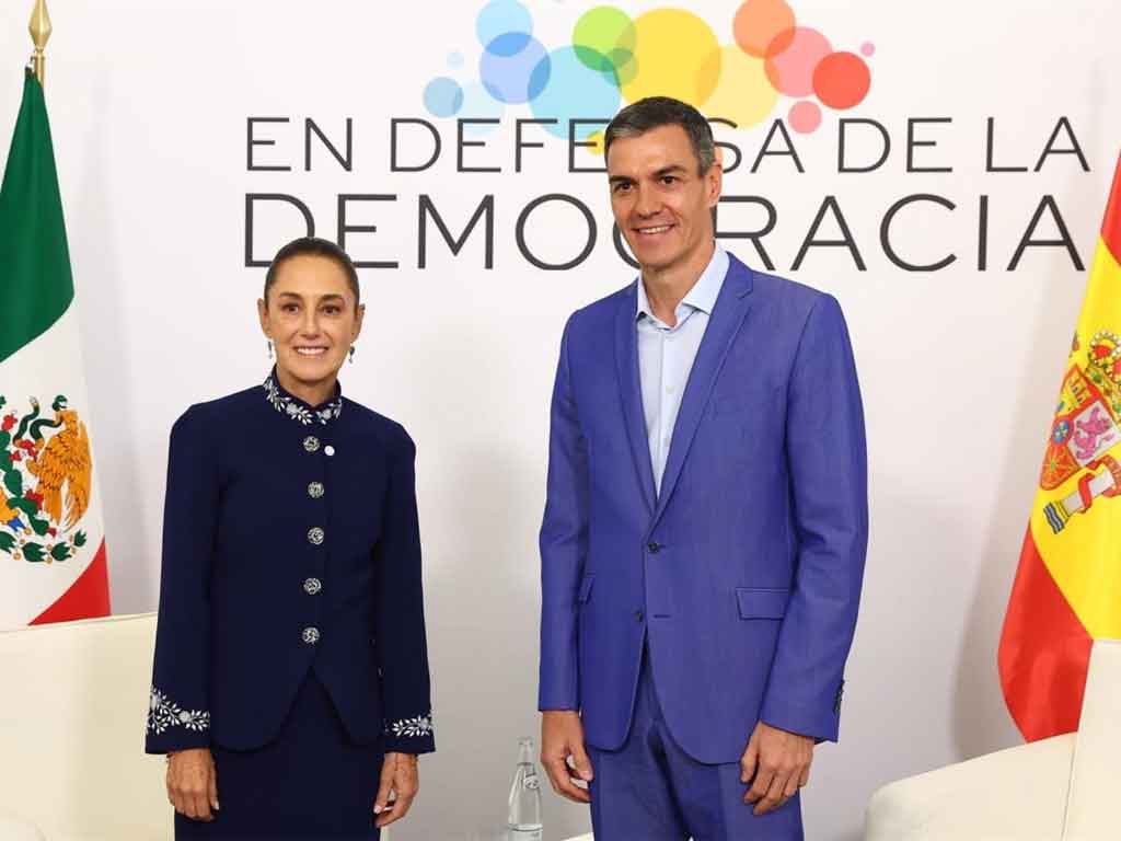 España y México reconducen nexos en plena armonía