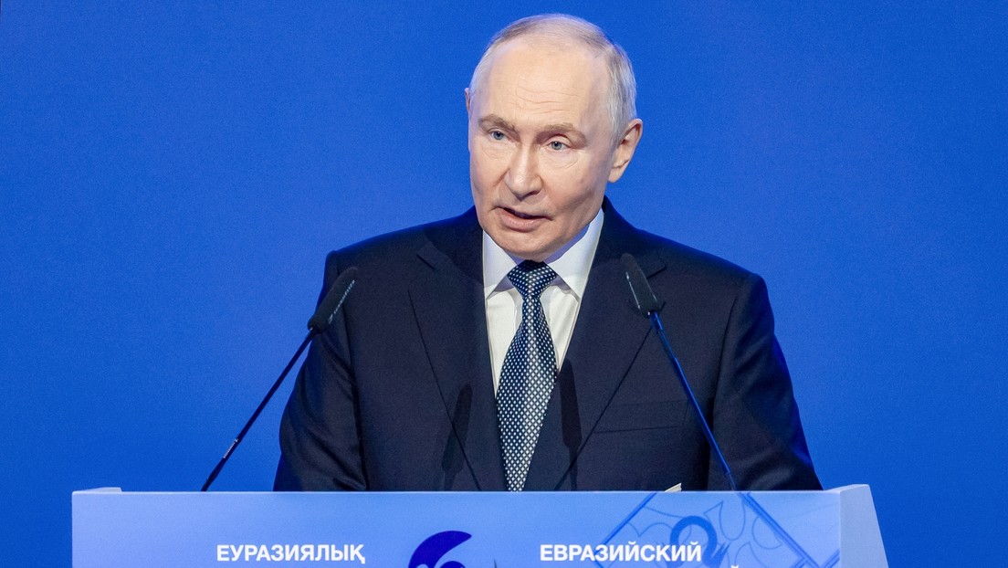 Putin: «El escenario en el que millones de personas perderían sus empleos por la IA es real»