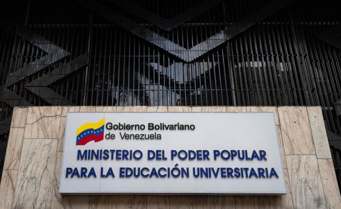 Universidades del país tramitan el Bono de Responsabilidad Académica