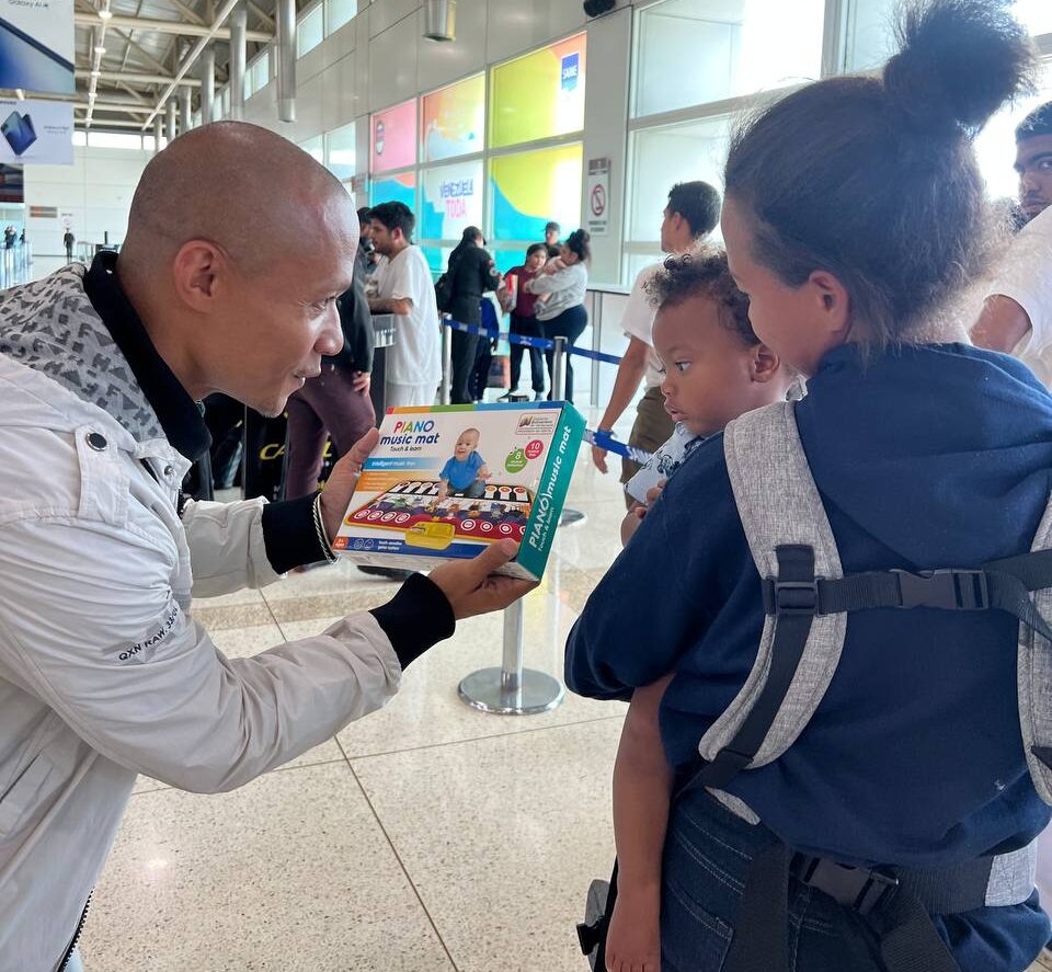 Vuelta a la Patria: Arriban al país 157 venezolanos procedentes de Estados Unidos