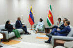 Presidenta (E) Delcy Rodríguez recibe en Caracas al ministro de Exteriores de Surinam