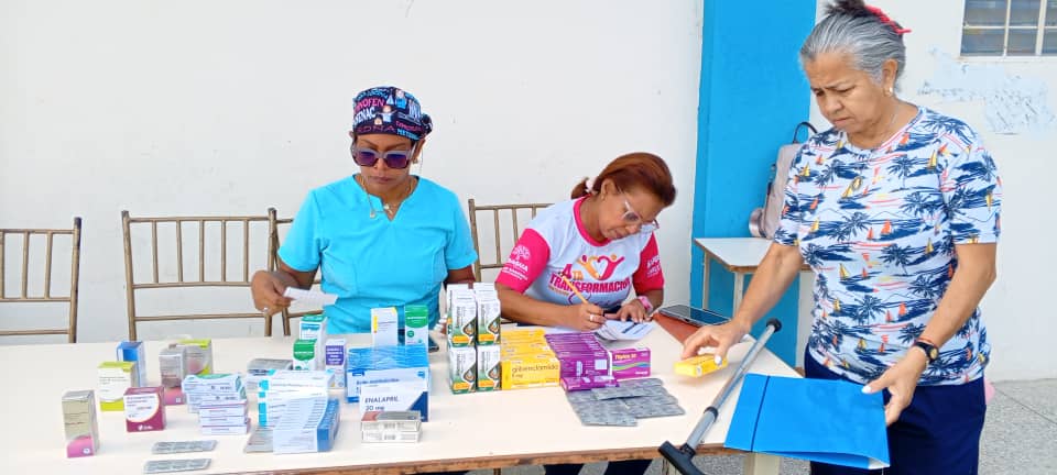 Más de 4 mil medicamentos gratuitos fueron distribuidos en La Casona I