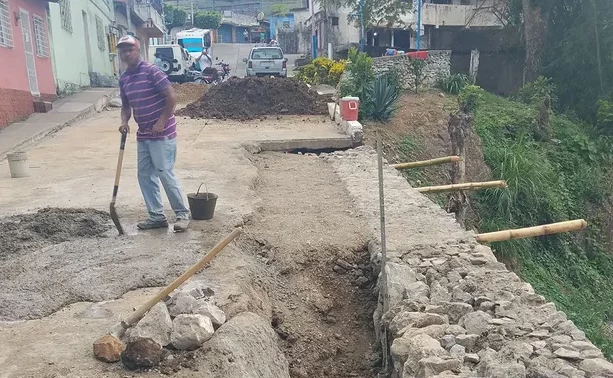 Avanzan trabajos de infraestructura vial en San Casimiro