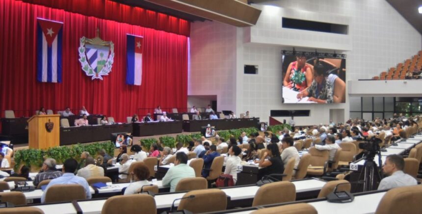​Cuba propone una transformación económica con 176 medidas para reactivar el país