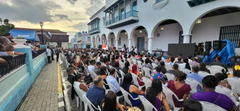 Universidad de Oriente gradúa en Cuba a 2.134 nuevos profesionales