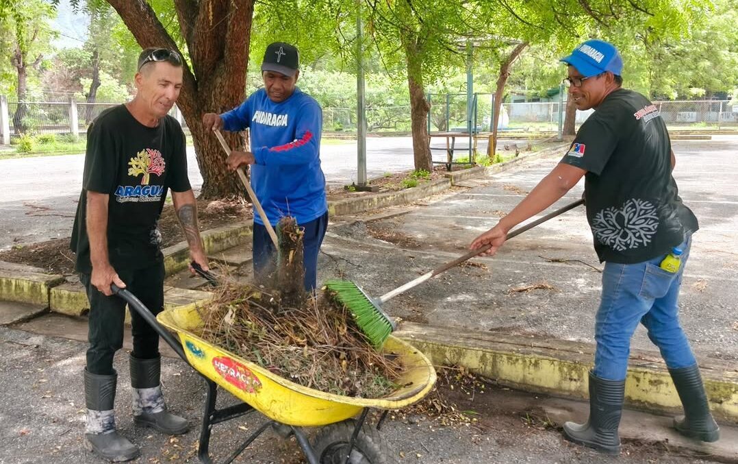 Fundaragua intensifica labores de embellecimiento en la UPEL Maracay