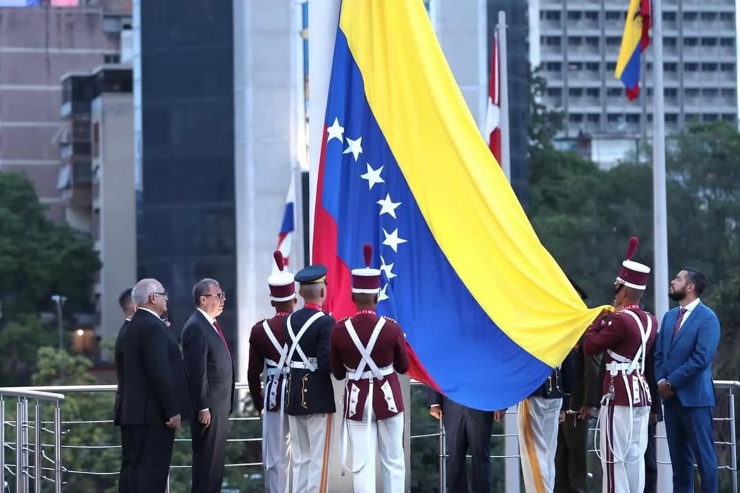 Conmemoran 205 años de la Batalla de Carabobo en el Panteón Nacional