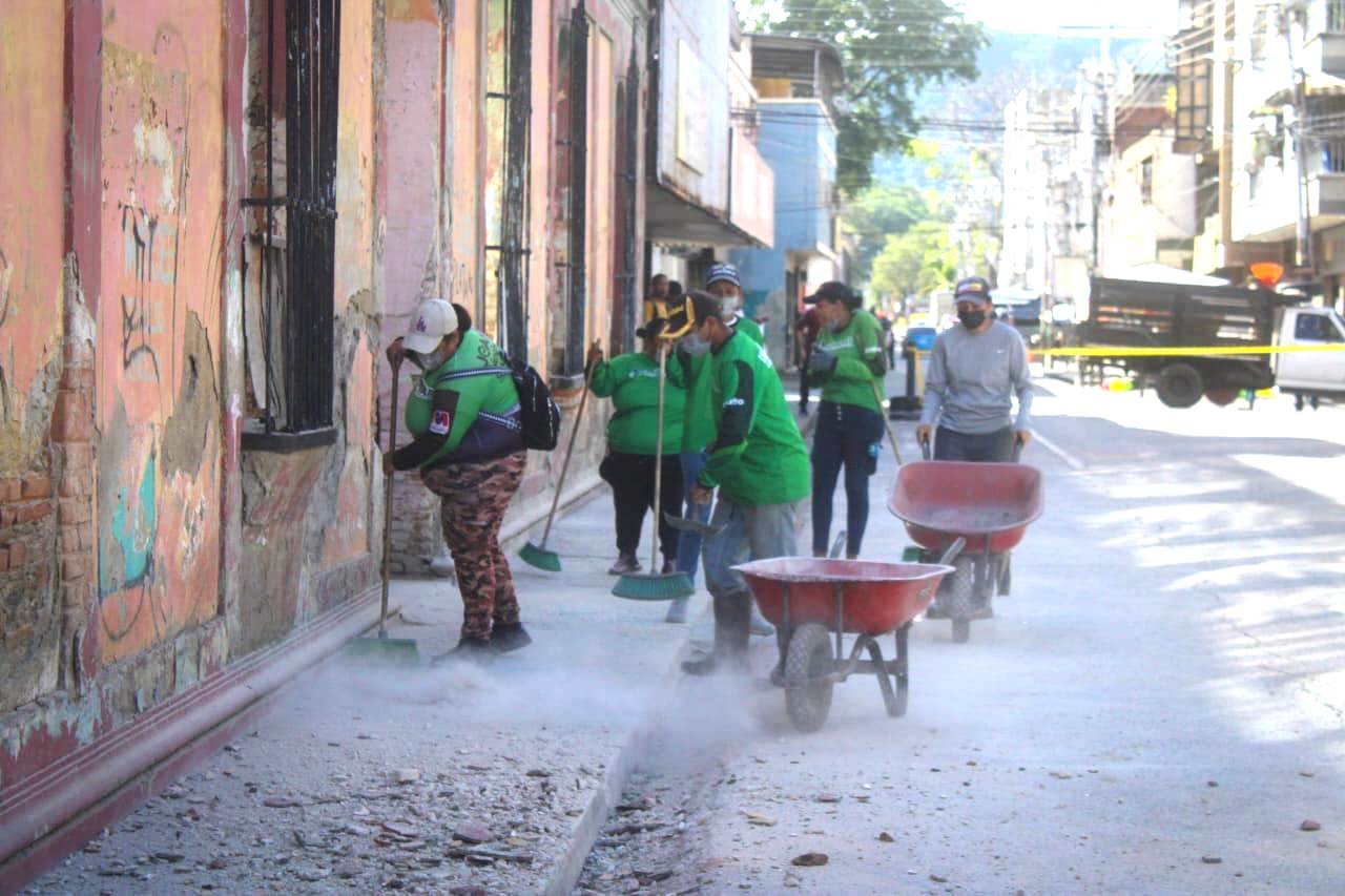 Acciones de limpieza despejó calles afectadas por sismo en Turmero