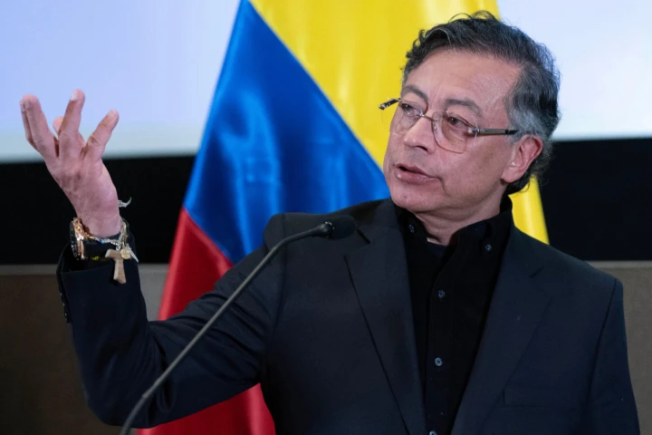 Presidente Petro insta a crear una confederación de naciones americanas