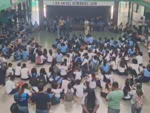 Autoridades educativas de Aragua recorrieron planteles escolares en Sucre