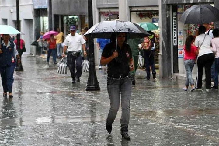 Paso de la Onda Tropical Nº 26 genera lluvias en gran parte del país