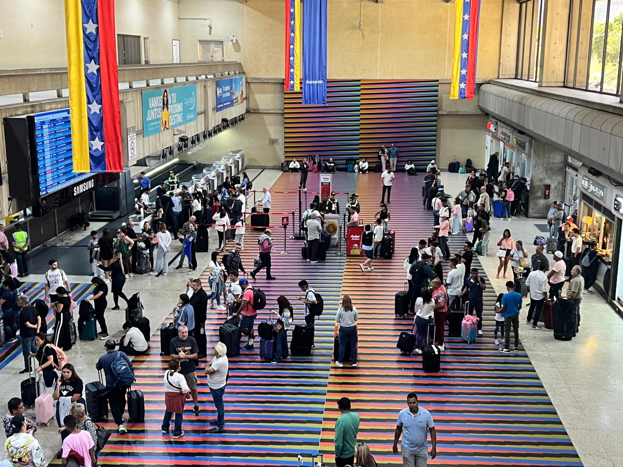 Operaciones comerciales en Aeropuerto de Maiquetía se restablecerán en 12 semanas