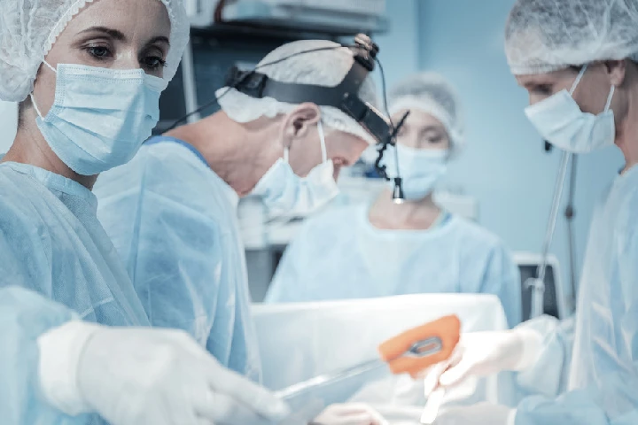 Uruguaya operó por 20 años como cardióloga sin tener título