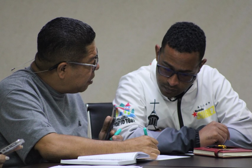 Coordinan segunda fase de rehabilitación de viviendas en Tovar